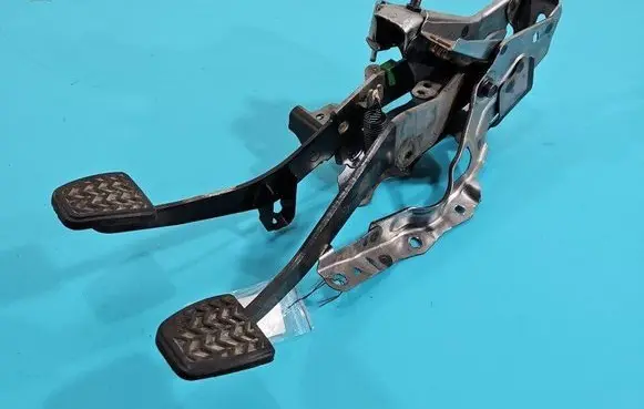 Toyota Aygo AB40 Pedal assembly IMPRK1477648