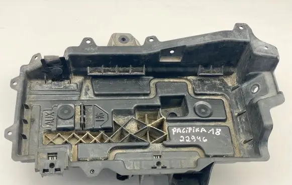 Chrysler Pacifica Battery tray 68271681