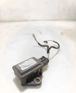 Audi A4 S4 B6 8E 8H ESP acceleration yaw rate sensor 8E0907637A 0265005245
