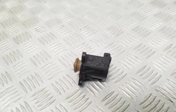 BMW 5 F10 F11 Turbine electric control actuator 7601058