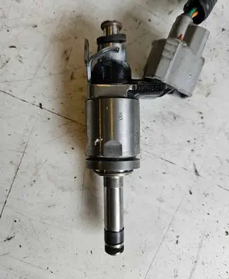Nissan Micra Fuel injector 3HD0A0030