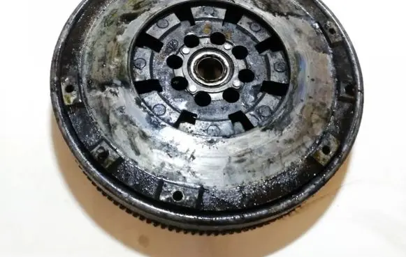 Peugeot 607 Flywheel