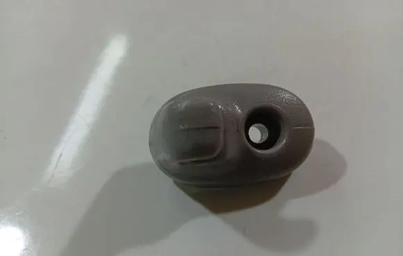 Chrysler Voyager Sun visor clip/hook/bracket 