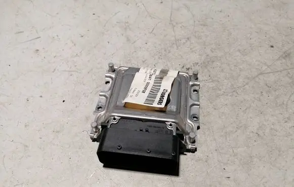 Mercedes-Benz E W212 Adblue control unit A0009007006 A2126905841 0281031383