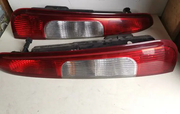 Ford Focus C-MAX Rear/tail lights set 3M5113A602AA 3M5113A603AA