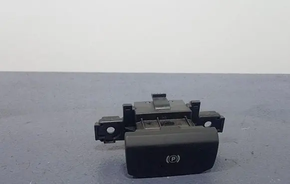 Peugeot 508 RXH Hand parking brake switch 96772967ZD