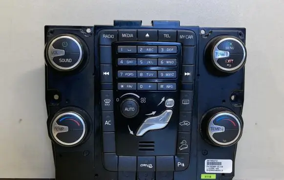 Volvo XC60 Climate control unit 30795272 M439380
