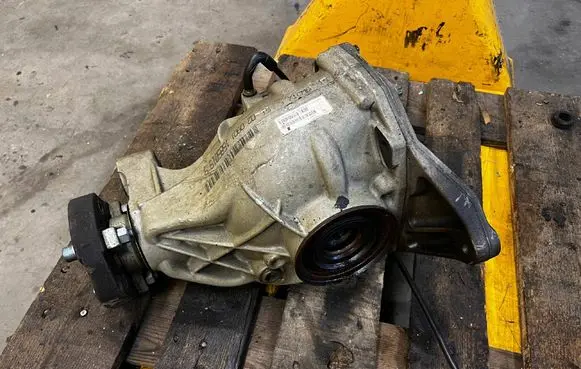 Mercedes-Benz GL X166 Rear differential A1663510308
