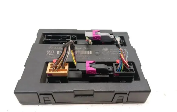 Audi A4 S4 B8 8K Comfort/convenience module 8K0907064JD