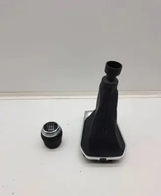 Gear lever shifter trim leather/knob