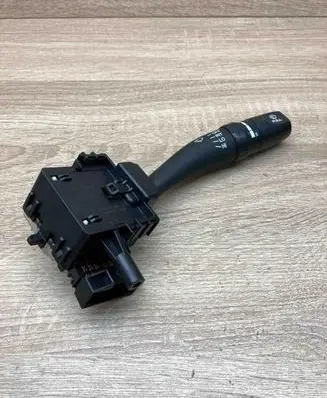 Hyundai Santa Fe Wiper control stalk 202004726