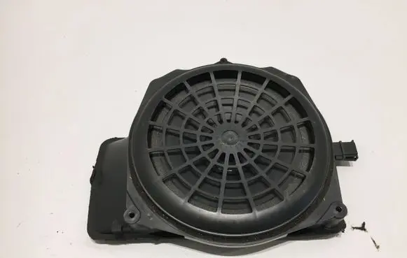 Audi A4 S4 B7 8E 8H Parcel shelf speaker 8E5035412