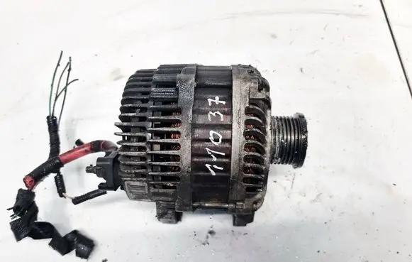 Renault Laguna III Generator/alternator 8200654785