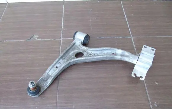 Mercedes-Benz A W176 Front lower control arm/wishbone A2463330300