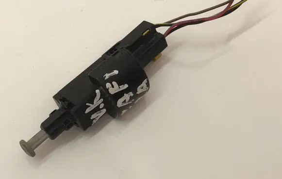 Opel Zafira A Brake pedal sensor switch 09132299 09175172
