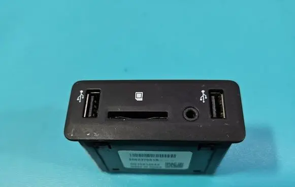 Renault Talisman USB socket connector 280237081R IMPRK1592544