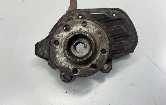 Opel Meriva A Front wheel hub spindle knuckle