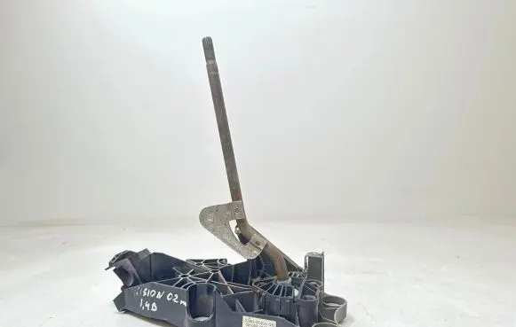 Ford Fusion Gear shifter/selector 2S6R7C453QB 021008104248 H248X