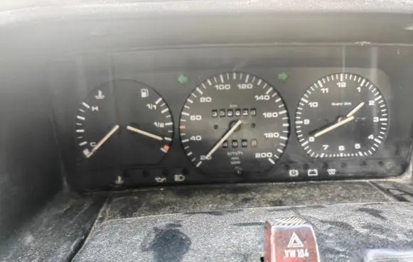 Volkswagen Transporter - Caravelle T4 Speedometer (instrument cluster) 701919033BA 701919059AB