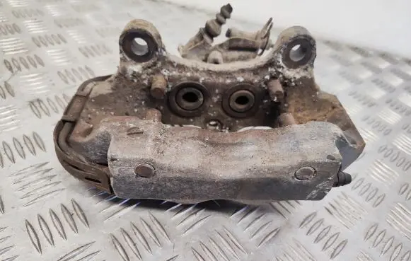 Audi Q7 4L Rear brake caliper