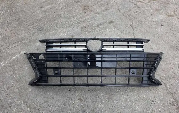 Volkswagen Arteon Front bumper upper radiator grill 3G8853655G