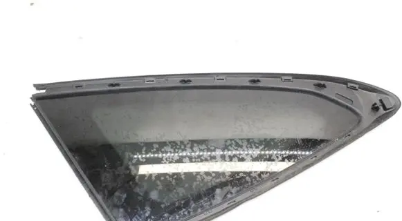 BMW 6 G32 Gran Turismo Rear side window