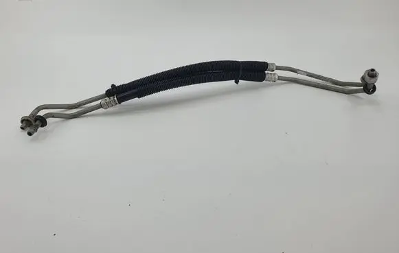 Chrysler Town & Country V Gearbox oil cooler pipe/hose P05005204AG 05005204AG