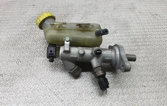 Audi A2 Master brake cylinder 8Z1611301