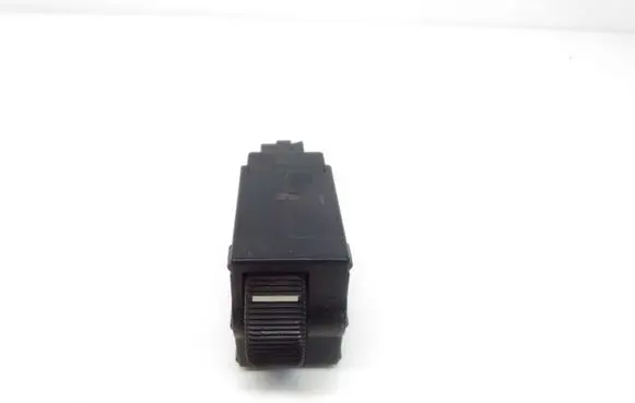 Mitsubishi Carisma Headlight level height control switch MR114337 04001000 468820