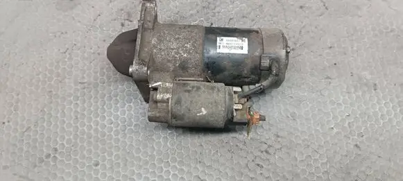 Opel Insignia A Starter motor 55353857 M001T30072