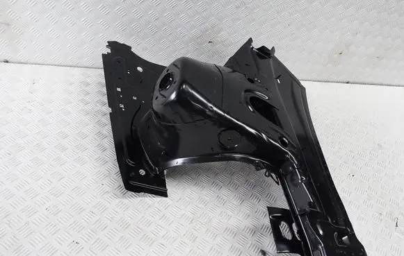 Mercedes-Benz ML W166 Front quarter panel 1666200250