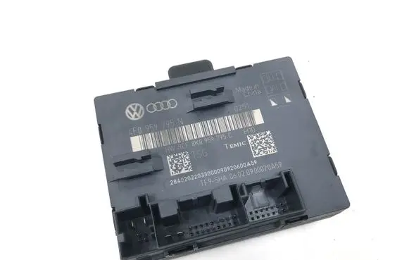 Audi A4 S4 B8 8K Door control unit/module 4F0959795N 8K0959795C