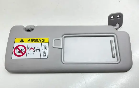 Sun visor