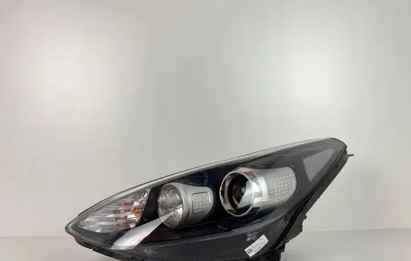 KIA Sportage Headlight/headlamp 92101-F1001