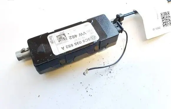 Volkswagen PASSAT B6 Antenna control unit 3C9035552A