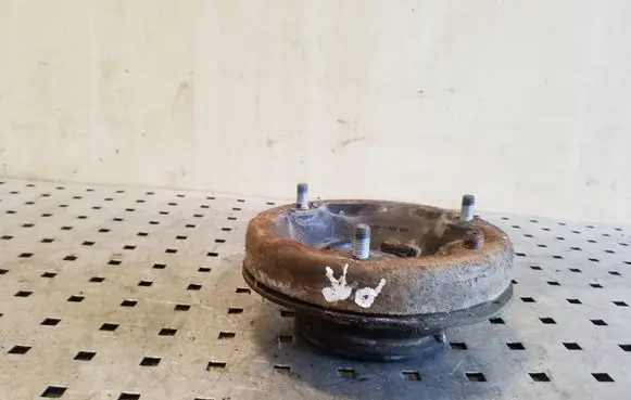 BMW X5 E53 Front coil spring rubber mount 