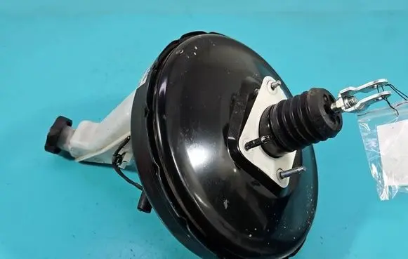 Hyundai i30 Brake booster 58500G4250 IMPRK1588697