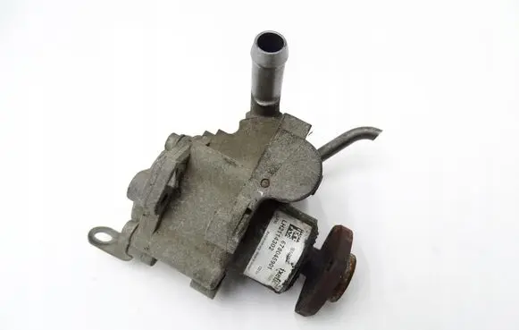BMW 3 E90 E91 Power steering pump 678045901