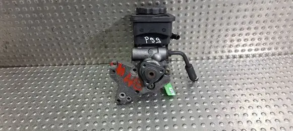 BMW X5 E53 Power steering pump 6756575 7692974519