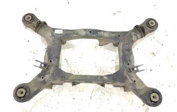 Mercedes-Benz ML W164 Rear axle beam 1643500132 A1643500132