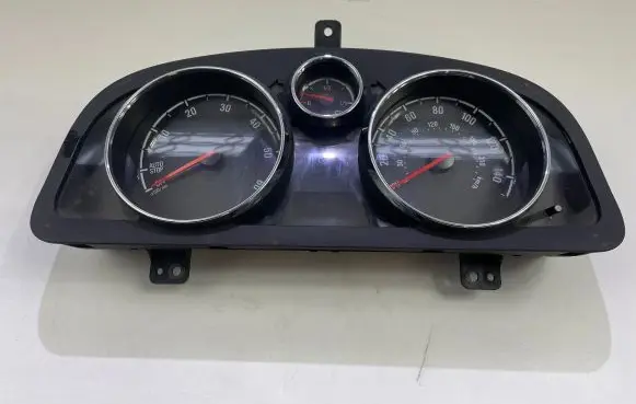 Opel Antara Speedometer (instrument cluster) 95194763 4763L 01125302
