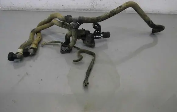 Thermostat/thermostat housing