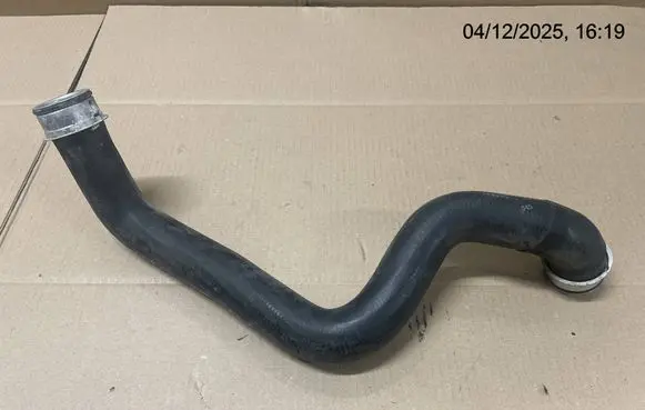 Mercedes-Benz S W221 Coolant pipe/hose 
