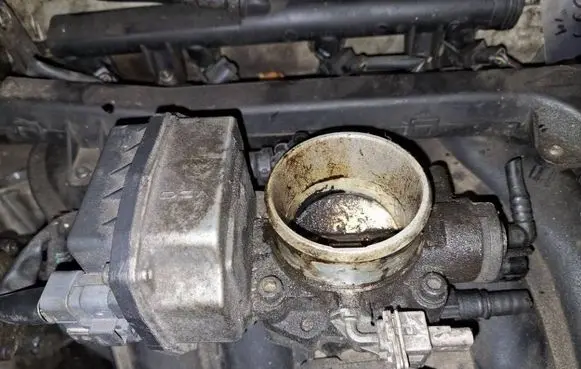 Citroen C5 Throttle valve 9652682880
