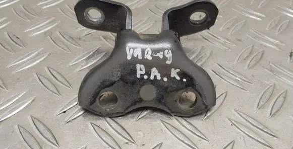Toyota Yaris Front door lower hinge 
