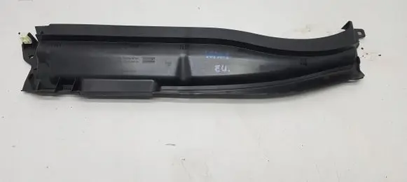 BMW 1 F40 Other engine bay part 15677210