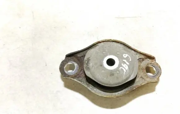 Fiat Panda II Engine mount bracket