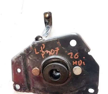 Peugeot 307 Engine mount bracket 9658252 B021407
