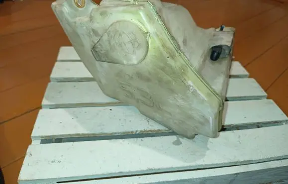 BMW 3 E46 Windshield washer fluid reservoir/tank 616783628089