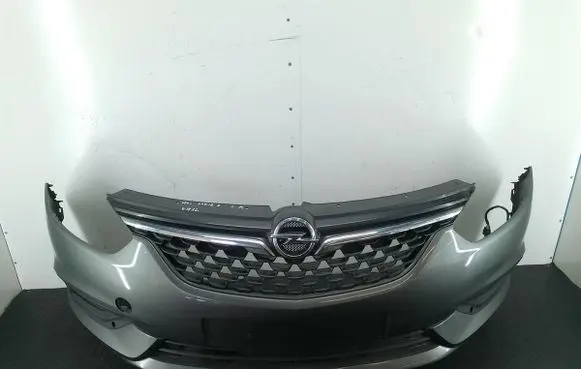 Opel Zafira C Front bumper